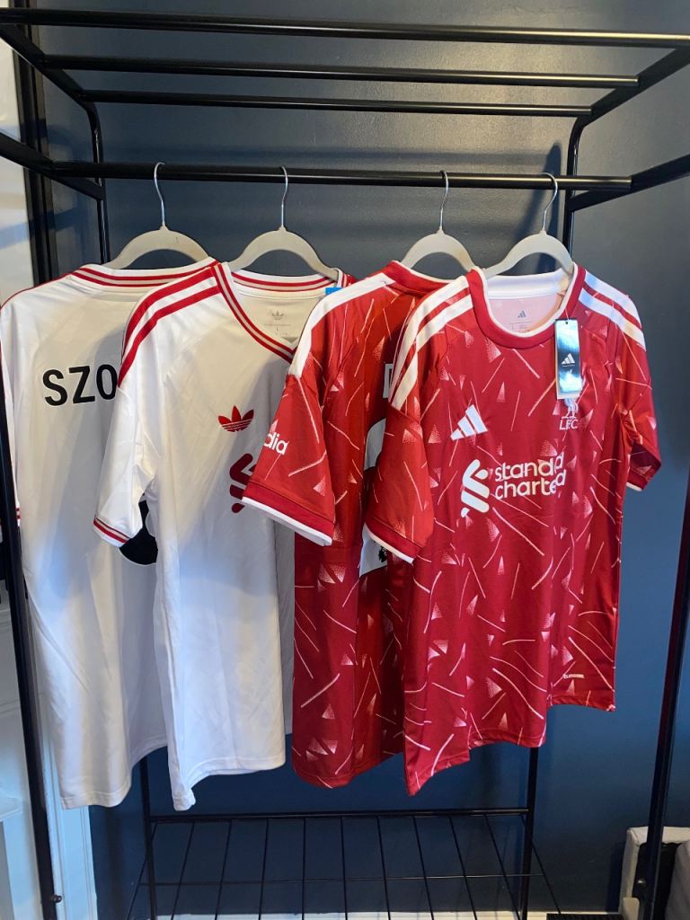 New Diogo J. Football Shirt Size M/L - Red, Unworn