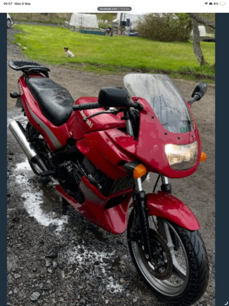 Kawasaki, GPZ500S, mot April 2027