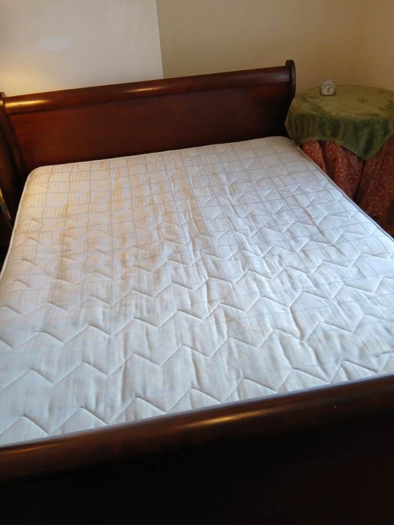 FREE King Size Sleigh Bed and Mattress