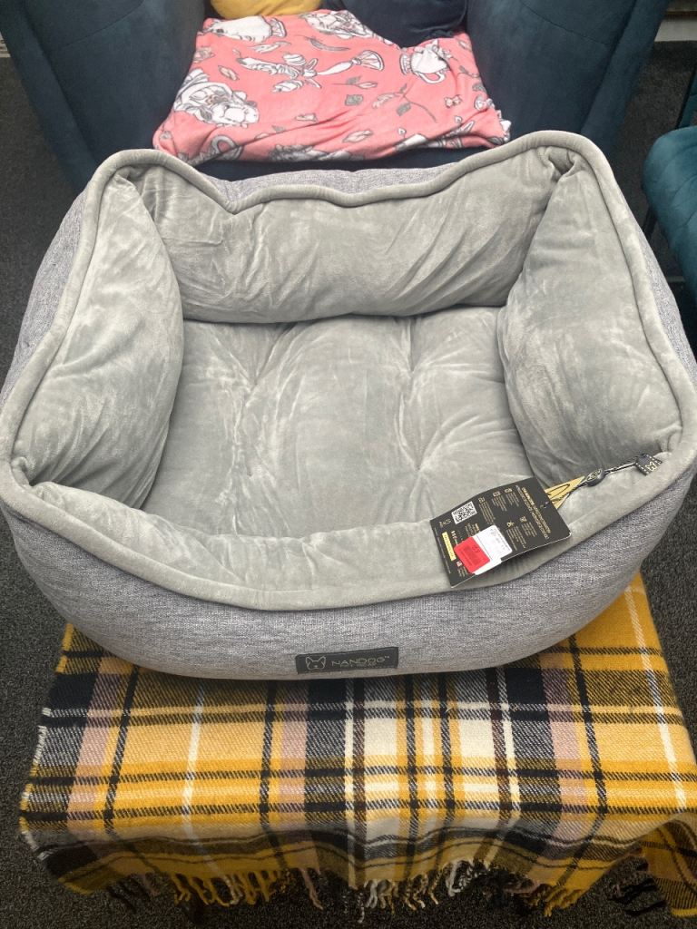 New Grey Pet Bed for Dogs or Cats