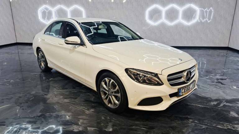 2016 Mercedes-Benz C Class C220d Sport 4dr Auto SALOON DIESEL Automatic