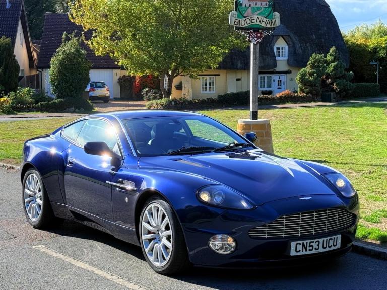 2004 Aston Martin Vanquish 5.9 Coupe 2dr Petrol Manual (396 g/km, 460 bhp) COUPE Petrol Manual