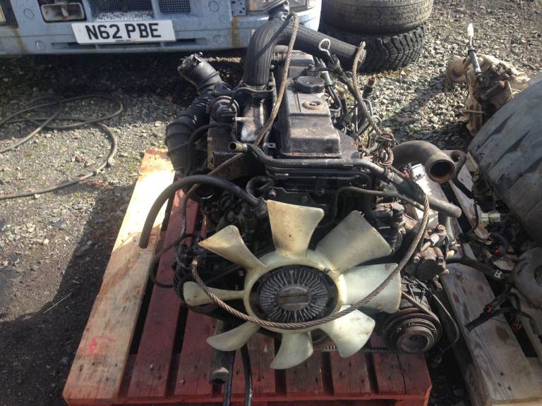 MITSUBISHI 2.8 4M40 4X4 COMPLETE ENGINE +BOX VGC EXPORTERS WELCOME.