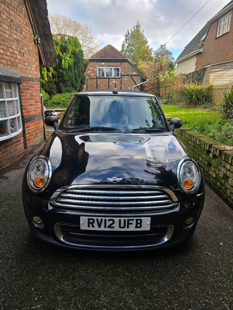 Mini, CONVERTIBLE, Convertible, 2012, Manual, 1598 (cc), 2 doors
