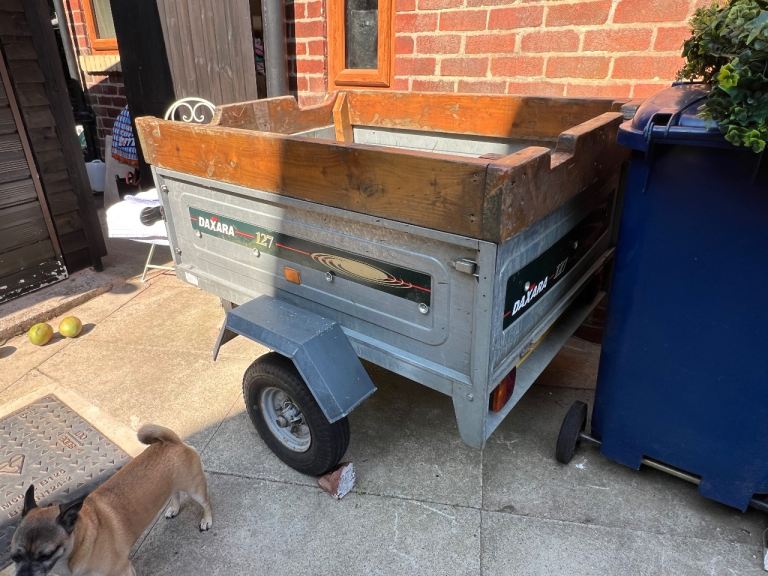 Daxara 127 tipping tailer Reduced £175