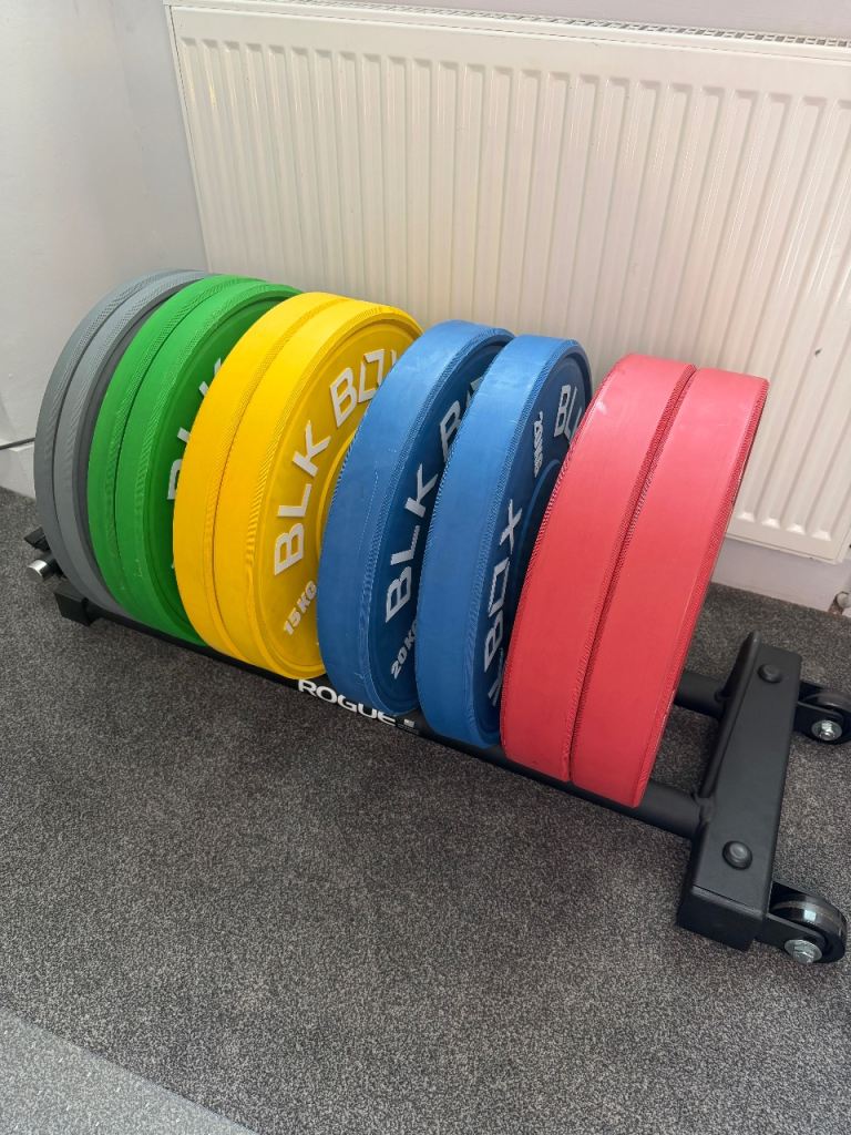 BLK BOX Belfast Bar + plates (5–25kg) + Rogue Horizontal Plate Rack 2.0 | lightly used