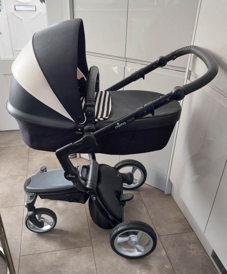 Mima Xari pushchair