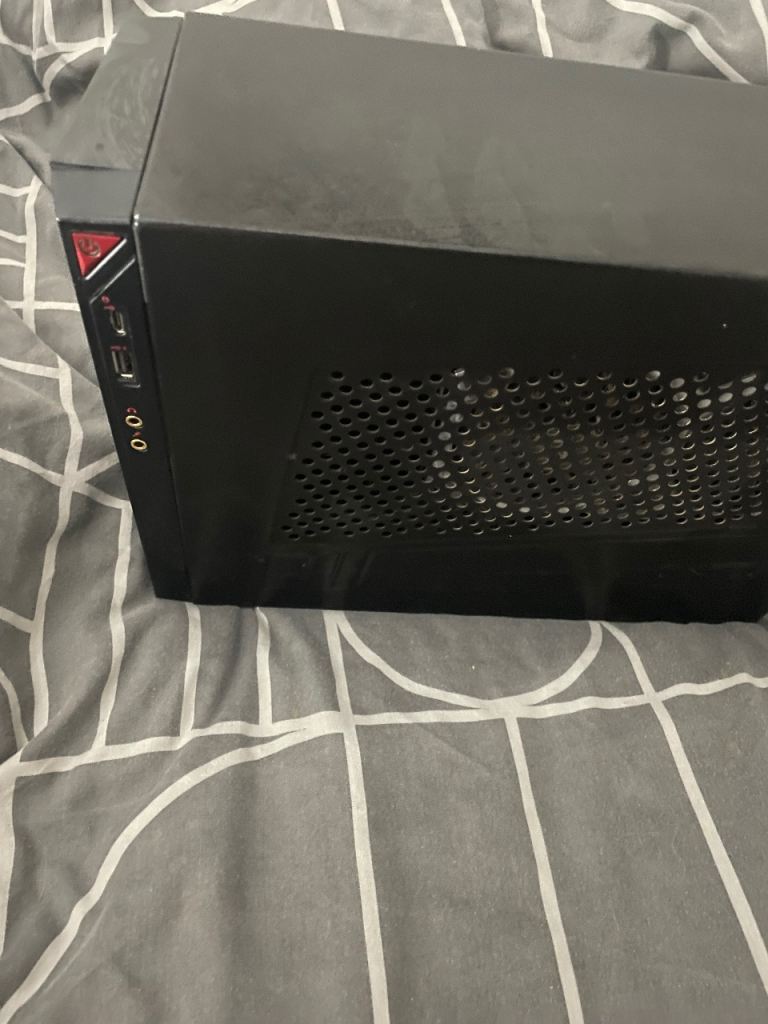 Gaming pc and monitor , £250.00 for Sale in Clydebank, West Dunbartonshire