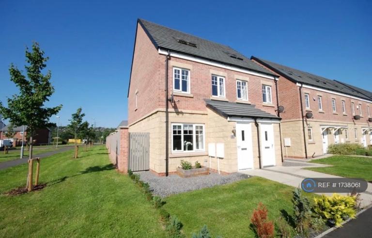 3 bedroom house in Klondyke Walk, Blaydon-On-Tyne, NE21 (3 bed) (#1738061)