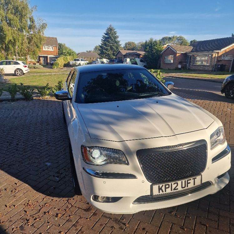 Chrysler, 300C, Saloon, 2012, Semi-Auto, 2987 (cc), 4 doors