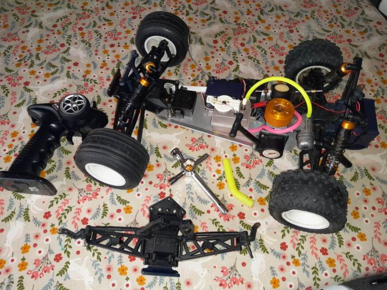Rc nitro kyosho ultima Stadium truck 1/10.