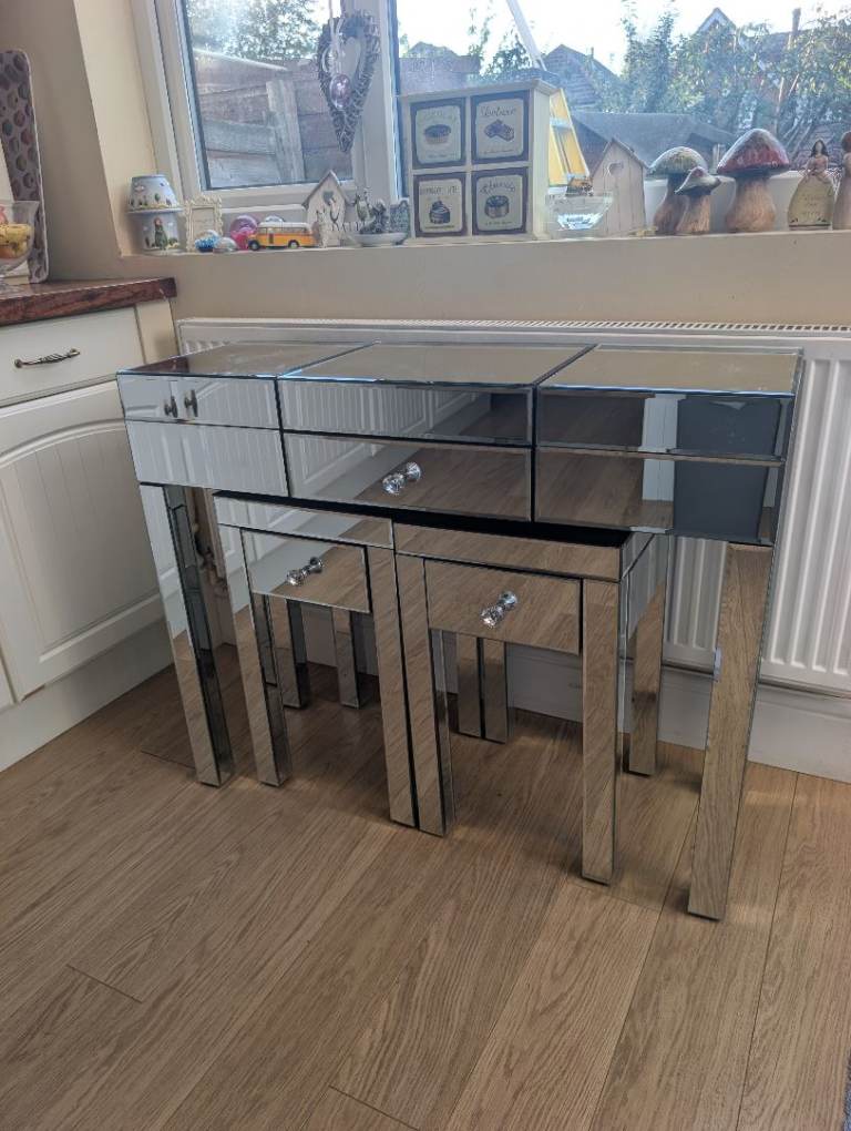 Mirrored Furniture