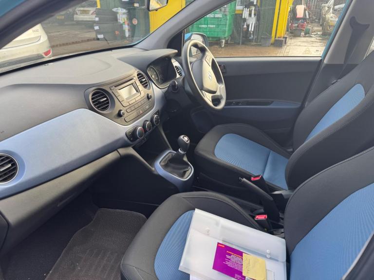 2014 Hyundai i10 1.0 SE 5dr HATCHBACK PETROL Manual