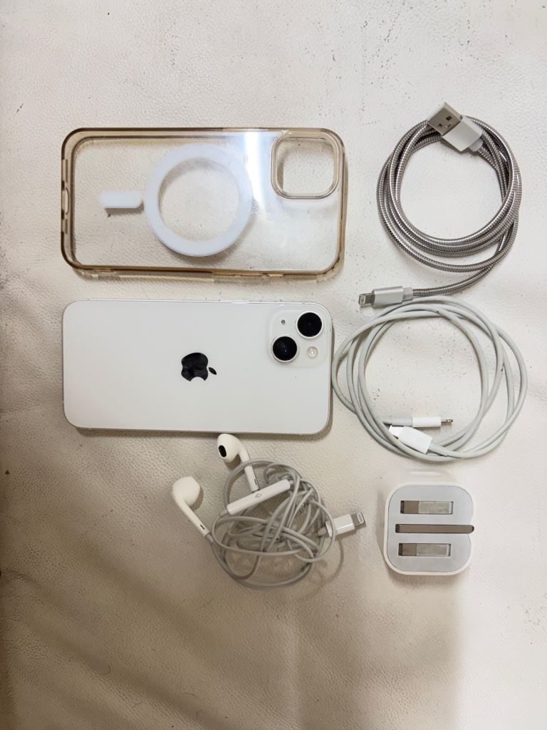 Apple iPhone 14 White - As Good As New, Unlocked