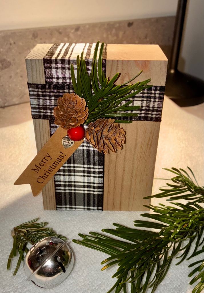 Wooden Christmas Present Decor