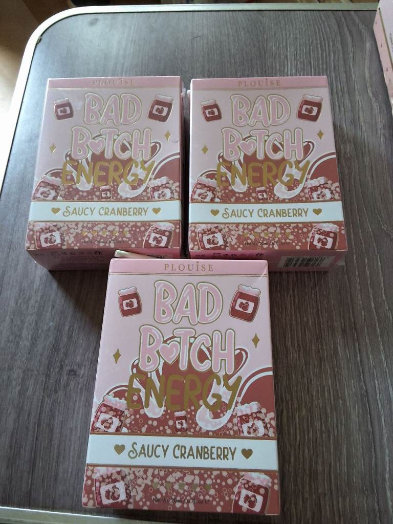 Plouise bad b.tch Energy, SOLD SOLD SOLD OUT 