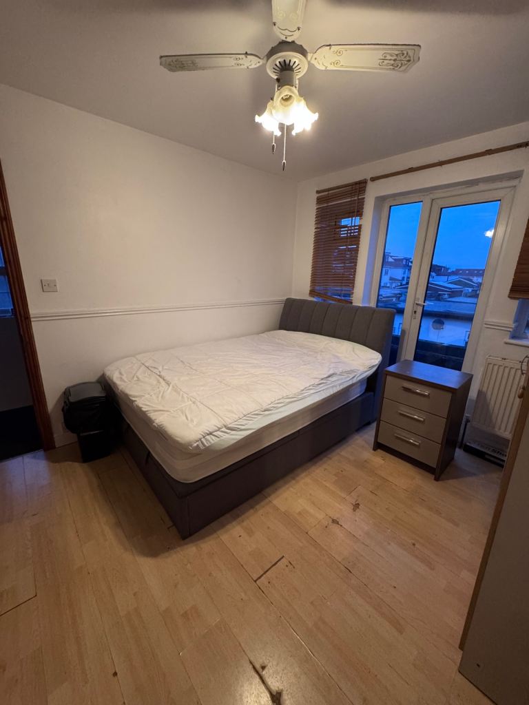 Double room to rent 