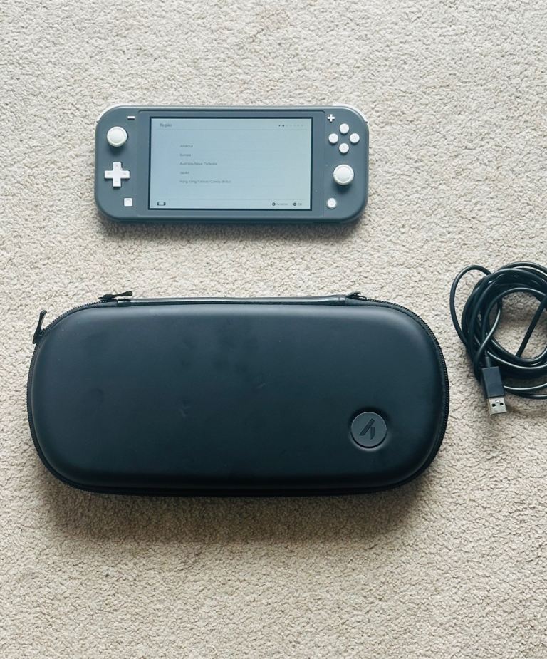 Nintendo Switch Lite with 128GB SD Card - Case