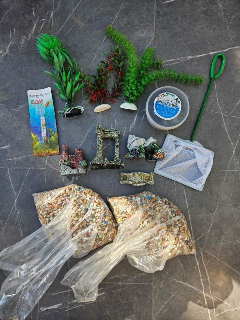 Fish tank accessories