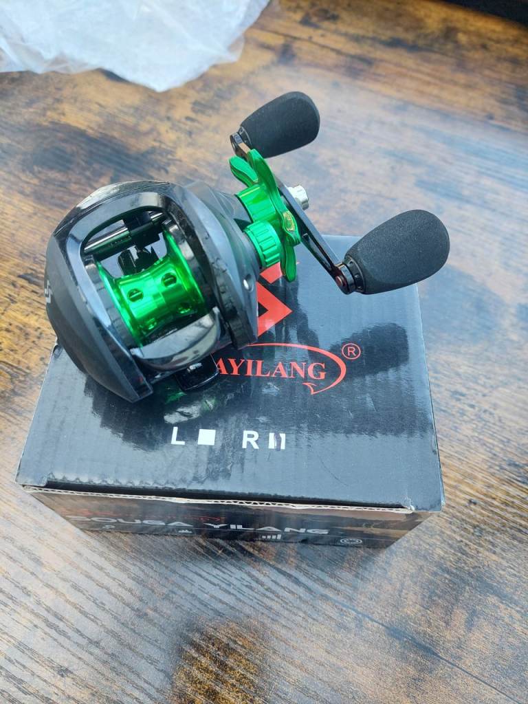 image for Baitcasting Fishing Reel 7.2/1 Gear Ratio - 2 available