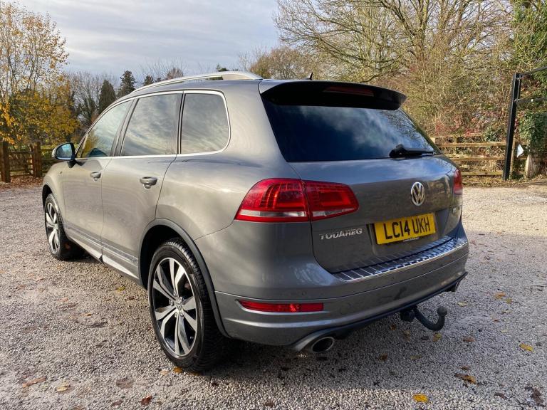 2014 Volkswagen Touareg 3.0 TDI V6 BlueMotion Tech R-Line Tiptronic 4WD Euro 5 (s/s) 5dr ESTATE D...