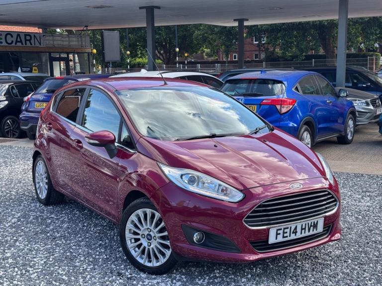 2014 Ford Fiesta 1.0T EcoBoost Titanium Euro 5 (s/s) 5dr HATCHBACK Petrol Manual