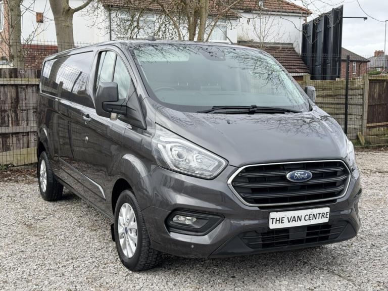 2022 (72) FORD TRANSIT CUSTOM LIMITED L2 H1 (LWB) ECOBLUE 300 - [A/C] - FSH