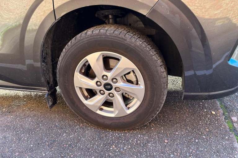 2025 Ford Transit Custom 280 Limited L2 LWB FWD 2.0 EcoBlue 136ps Low Roof Manual PANEL VAN Diese...