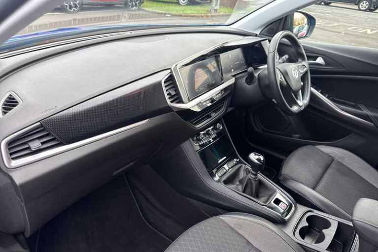 2022 Vauxhall Grandland 1.2 Turbo GS Line 5dr HATCHBACK PETROL Manual