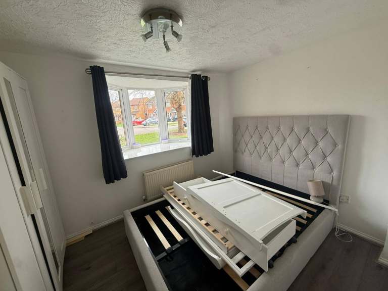 Spacious 1-Bed House for Rent – CR0 4UW