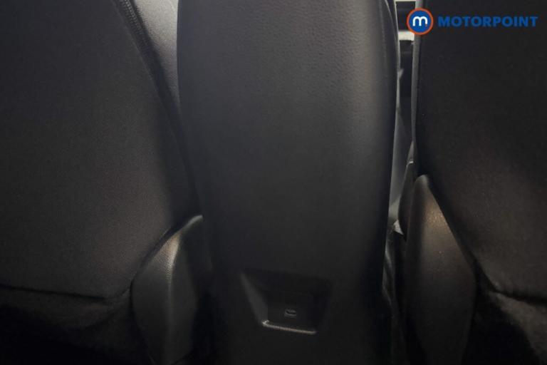 2024 Toyota C-HR 2.0 PHEV Design 5dr CVT HATCHBACK PETROL/ELECTRIC Automatic