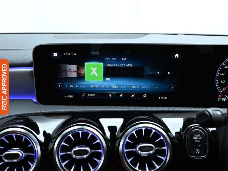 2019 Mercedes-Benz A-Class 2.0 A35 AMG (Premium Plus) Hatchback 5dr Petrol SpdS DCT 4MATIC Euro 6...