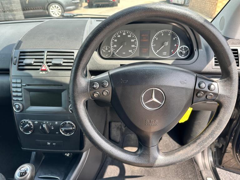 2010 Mercedes-Benz A-Class A160 BlueEFFICIENCY Classic SE 5dr HATCHBACK Petrol Manual