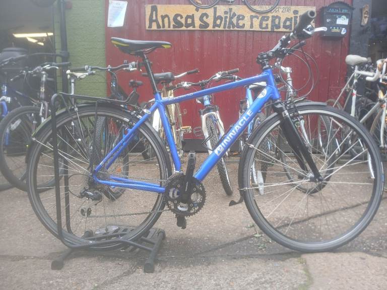 Pinnacle hybrid bike 