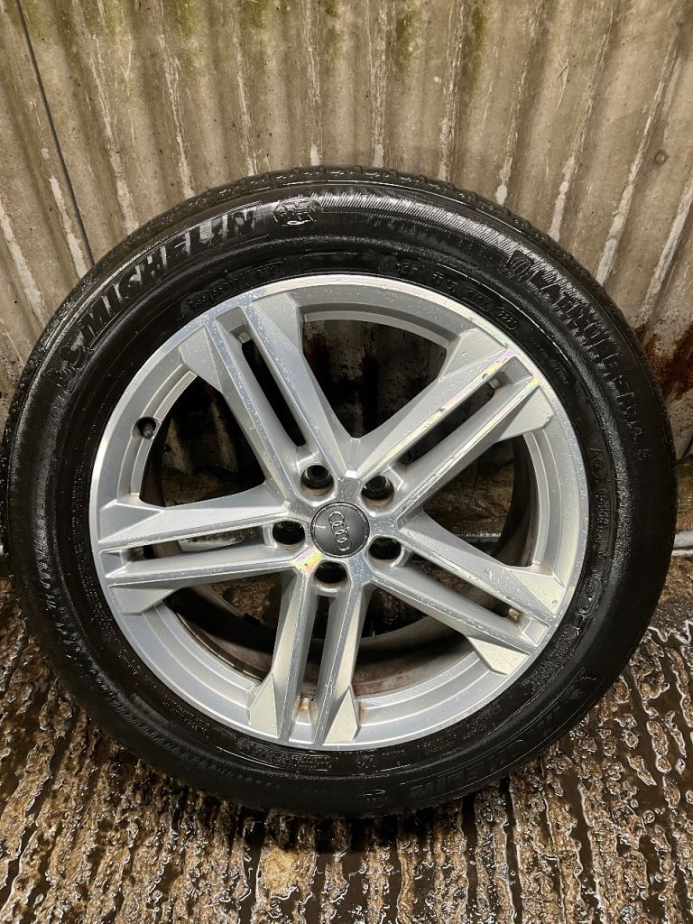 Genuine 19” Audi Q5 S Line single alloy wheel - 5x112