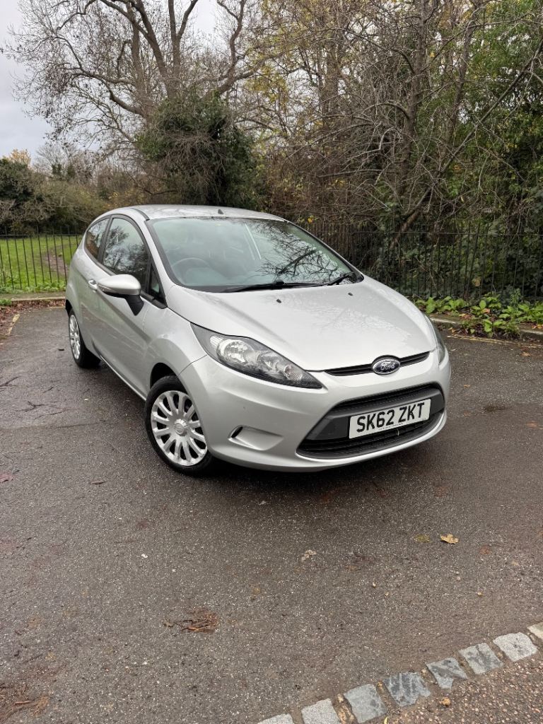 Ford, FIESTA, Hatchback, 2012, Manual, 1242 (cc), 3 doors