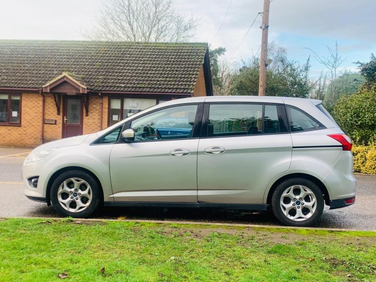 2013 Ford Grand C-Max 1.6 TDCi Zetec Euro 5 5dr MPV Diesel Manual