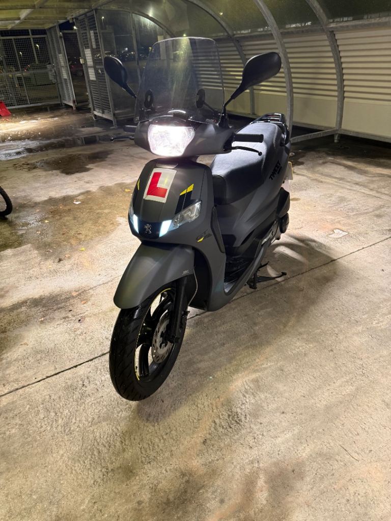 125cc Peugeot tweet