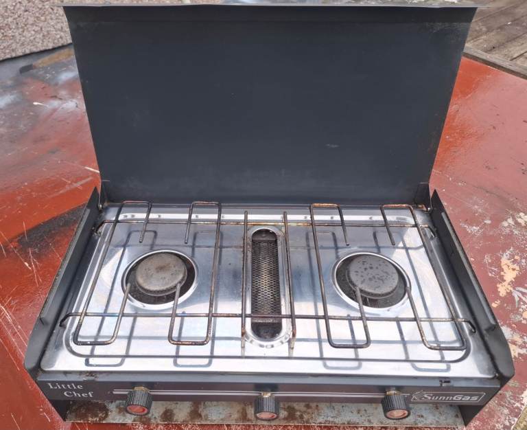 SunnGas Little Chef 2 Burner And Grill