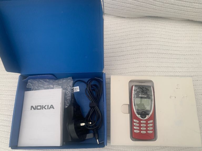 Nokia 8210 Mobile Phone - Red, Boxed, Good Condition