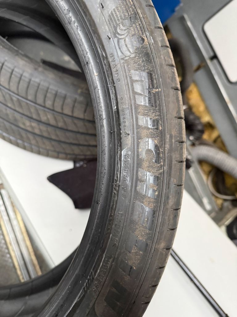 2 x Michelin ePrimacy Tyres 245/40 R20 MO