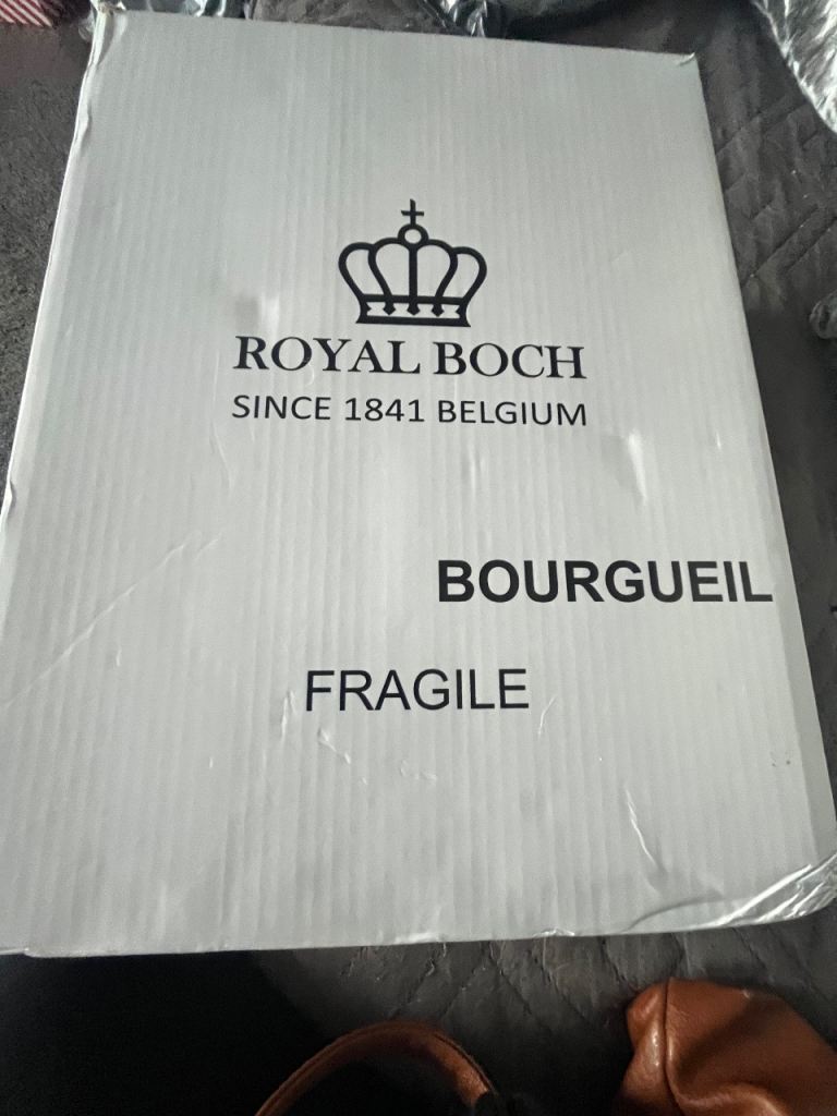 New Royal Boch Bourgueil Glassware Set - Clear