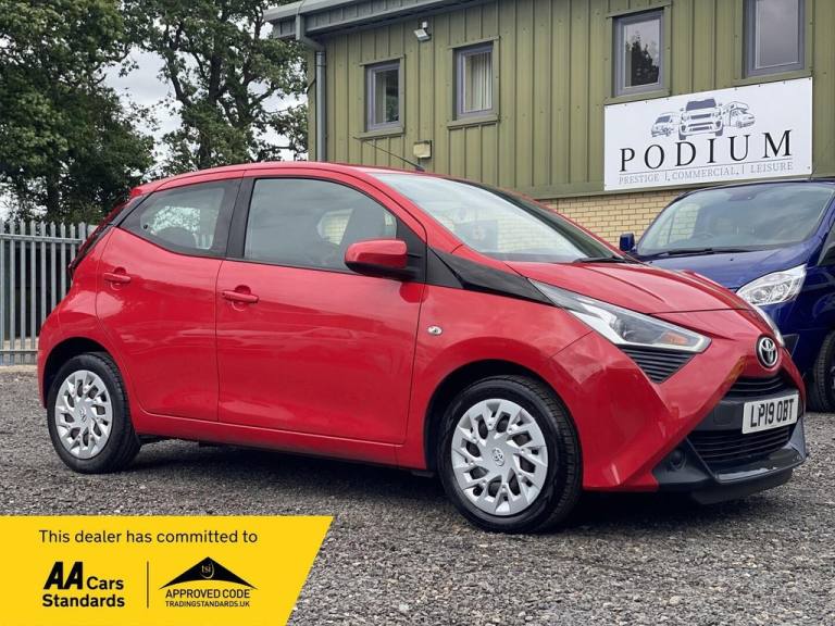 2019 Toyota AYGO 1.0 VVT-i x-play Euro 6 5dr Hatchback Petrol Manual