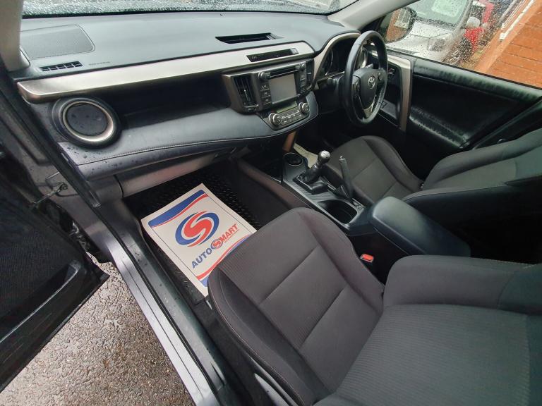 2013 Toyota RAV4 2.2 D-4D Icon SUV 5dr Diesel Manual 4WD Euro 5 (150 ps)