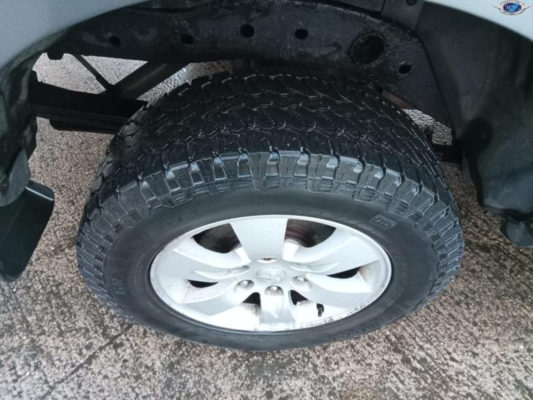 MITSUBISHI L200 2.5 DI-D Warrior Black Manual Diesel 2006