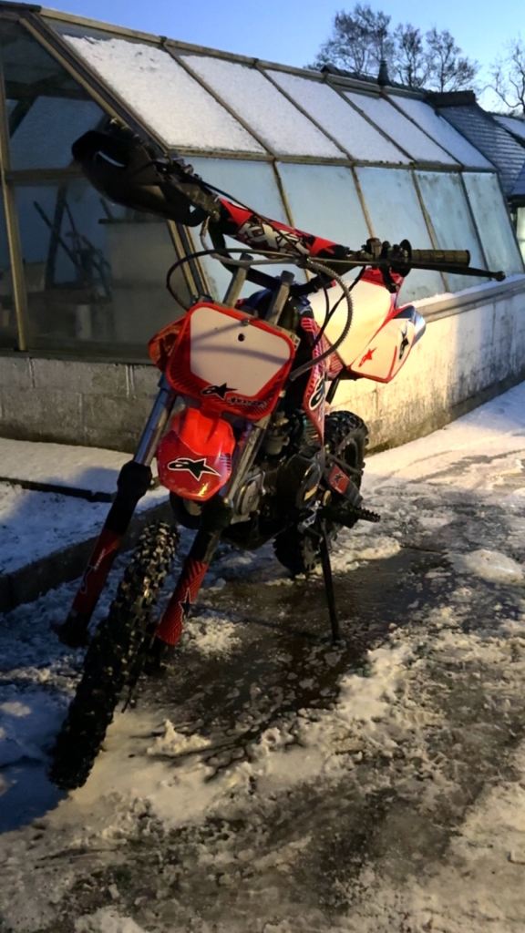 STOMP 140 twin piped (NON RUNNER)