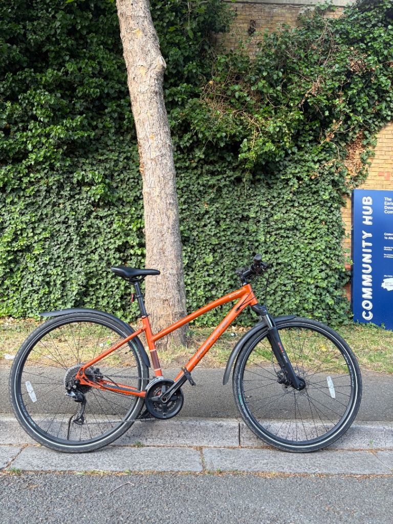 Whyte hybrid bike 