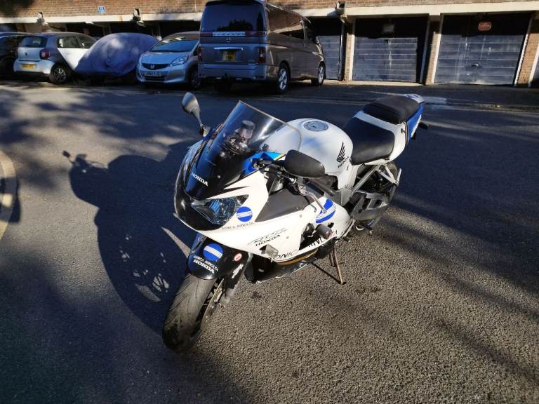 Honda, CBR, 2001, 929 (cc)