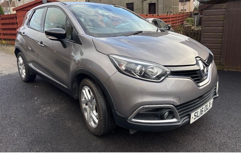 Renault, CAPTUR, Hatchback, 2016, Manual, 898 (cc), 5 doors