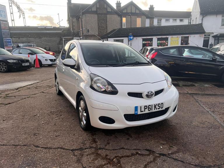2012 Toyota AYGO 1.0 VVT-i Go 5dr HATCHBACK PETROL Manual